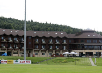 Fenerbahçe yeni sezon hazırlıklarına yarın başlıyor: Taraftarlara müjde verildi