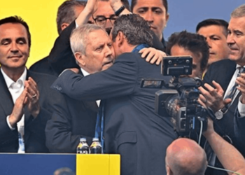 Fenerbahçe'de başkanlık yarışını kaybeden Aziz Yıldırım'dan bir açıklama daha! 'Ölü toprağını kaldırdığımıza inanıyoruz'