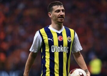 Fenerbahçe'den Mert Hakan Yandaş için karar