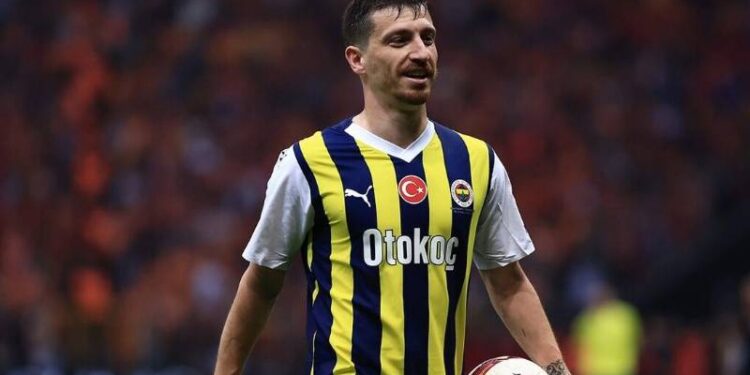 Fenerbahçe'den Mert Hakan Yandaş için karar