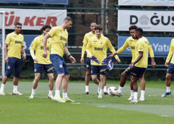 Fenerbahçe'nin Avusturya'daki hazırlık programı belli oldu: 3 maç yapacak