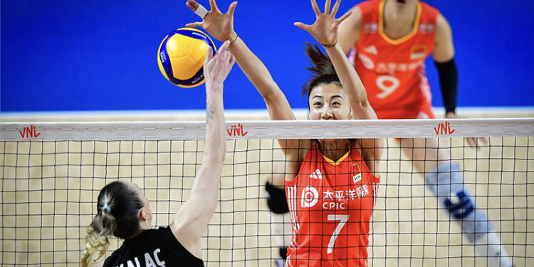 Filenin Sultanları sonunu getiremedi, Çin'e yenildi