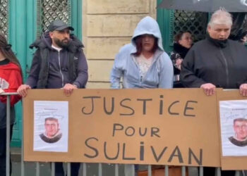 Fransa'da gergin gece: Polisin öldürdüğü Sulivan için düzenlenen eylemde öfke, şiddete döküldü