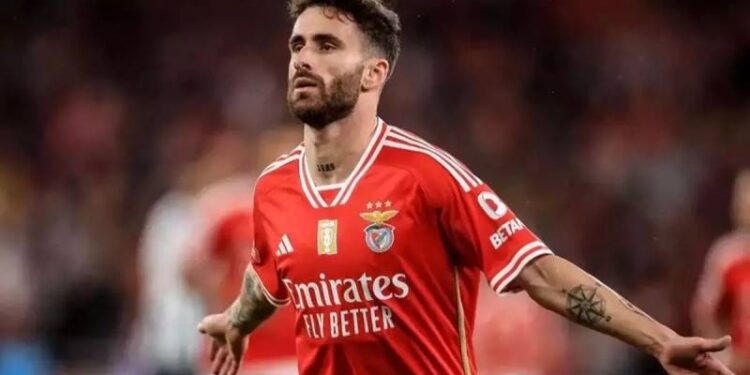 Galatasaray'da yeni Mertens Rafa Silva!