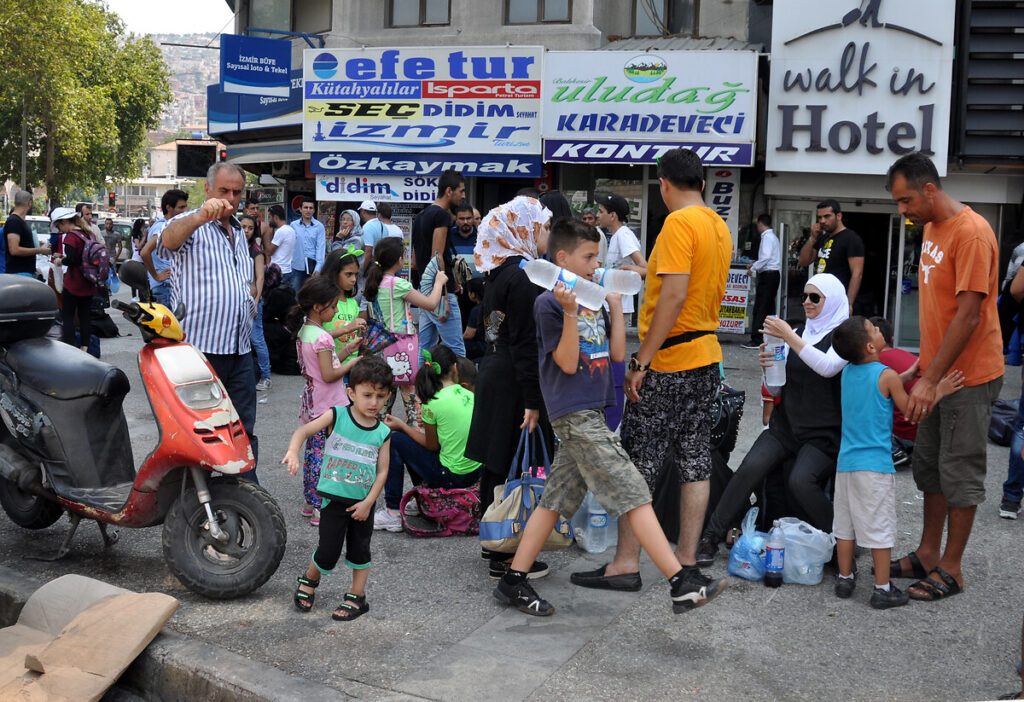 Gaziantep’te 41 STK’dan uyarı: Nüfusun yüzde 50’si Suriyeli olacak