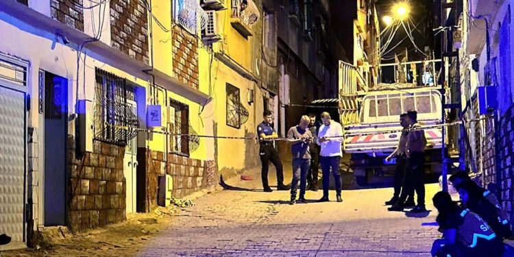Gaziantep’te katliam; 5 kişiyi öldürüp intihar etti