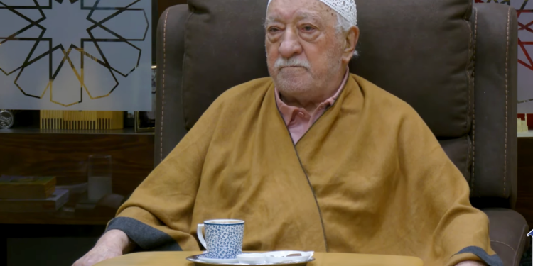 Gülen’den Yaşar Yakış için taziye: Hakperestlikten ayrılmadı, şükranla yad ediyoruz