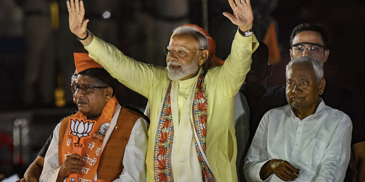 Hindistan seçimleri: Sandık çıkış anketlerinde Modi üst üste üçüncü kez farkla kazanıyor