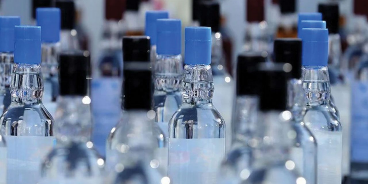 Hindistan'da sahte içkiden ölenlerin sayısı katlanıyor! Sayı 53'e çıktı