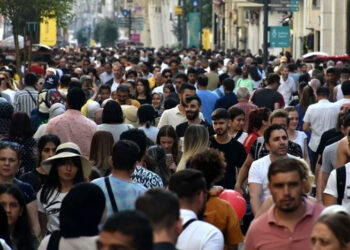 İçişleri Bakanlığı’na göre İstanbul’da yaklaşık 1,1 milyon yabancı var