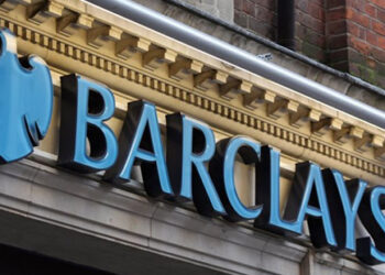 İngiliz dev bankada Türk Lirası ve faiz için yeni tahmin: Değer mi kaybedecek?