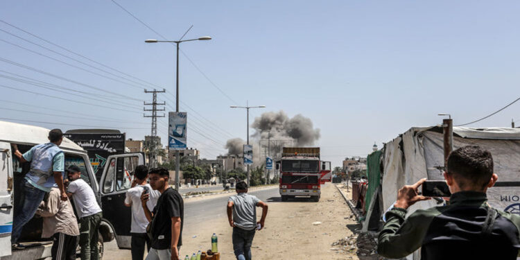 İsrail'den Nusayrat Mülteci Kampı'na saldırı: Yedi kişi öldü,  çok sayıda yaralı var