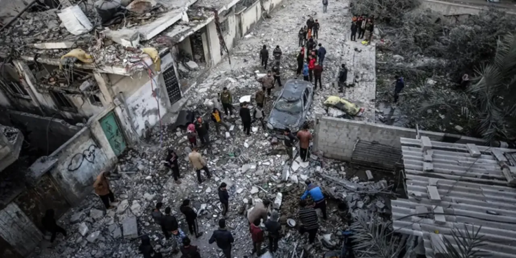 İsrail'in 245 gündür saldırılarını sürdürdüğü Gazze'de can kaybı 36 bin 731'e çıktı