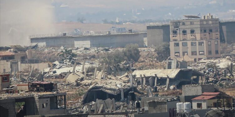İsrail’in 257 gündür saldırılarını sürdürdüğü Gazze’de can kaybı 37 bin 396’ya çıktı