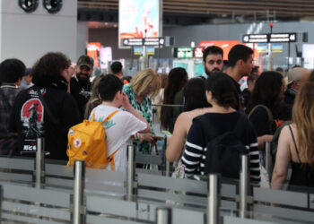 İstanbul'da büyük göç sürüyor, akın akın geldiler: Yoğunluk oluştu!
