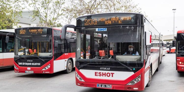 İzmir'de toplu ulaşıma zam geldi