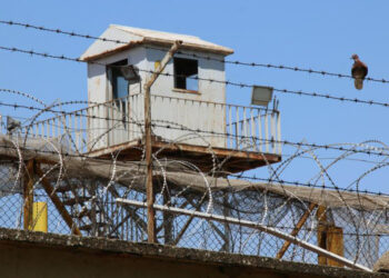 Kanser hastası kadın mahpusa cezaevinde tedavi engeli