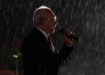 Kritik ziyaretçisinden Kılıçdaroğlu’na: Özel’e karşı o isimle anlaş