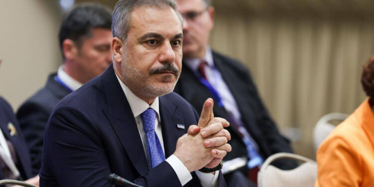 Kulis: AKP içinde Hakan Fidan'ın güçlenmesinden rahatsız olanlar var