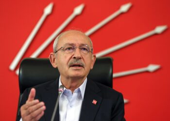 Kulis: Kemal Kılıçdaroğlu genel başkanlık için çalışmalara başladı