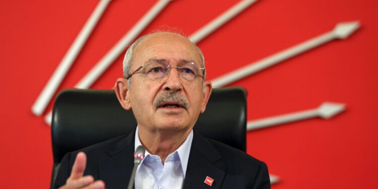Kulis: Kemal Kılıçdaroğlu genel başkanlık için çalışmalara başladı