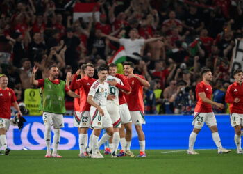 Macaristan, İskoçya'yı son dakikada devirerek Son 16 umutlarını yaşattı