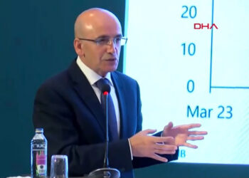 Mehmet Şimşek: “Eylülde, yıllık enflasyonda yüzde 40’lı rakamları görebiliriz”