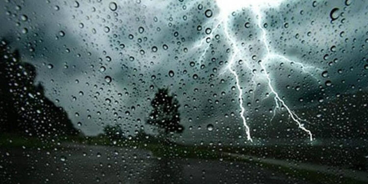 Meteoroloji'den İstanbul dahil 17 il için sağanak uyarısı