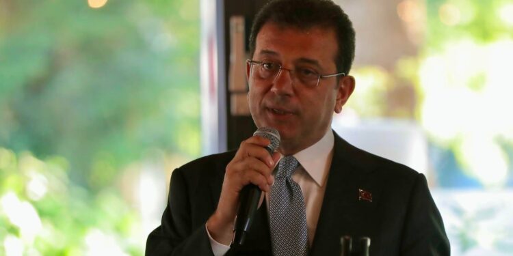 Mevzuatla ilgili İBB olarak herhangi bir yaptırım uhdemiz bulunmuyor; hiçbir zaman hemşehrilerimle karşı karşıya gelmek istemem