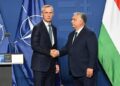 NATO Genel Sekreteri, Macaristan lideri Orban ile orta yolu buldu