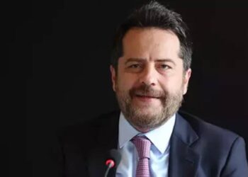 Ne hırsızlığım, ne komisyonculuğum kaldı, maalesef ayrılıyorum