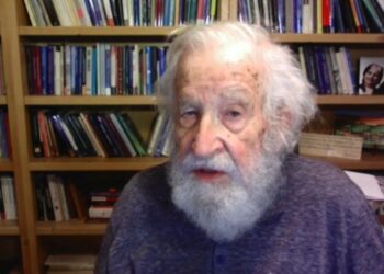 Noam Chomsky, hastaneden taburcu edildi