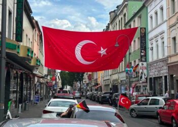 O maçta Türkiye Milli Takımı'nda kaç Suriyeli oyuncu milli marşı İlkay gibi söyleyecek?