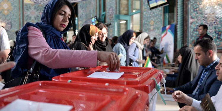 Reisi'nin ölümü sonrası... İran'da, cumhurbaşkanlığı seçimleri için yarışacak 6 ismi açıklandı