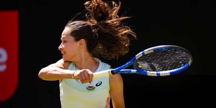 Son 16 turunda Azarenka'ya kaybeden Zeynep Sönmez, Berlin Açık'a veda etti