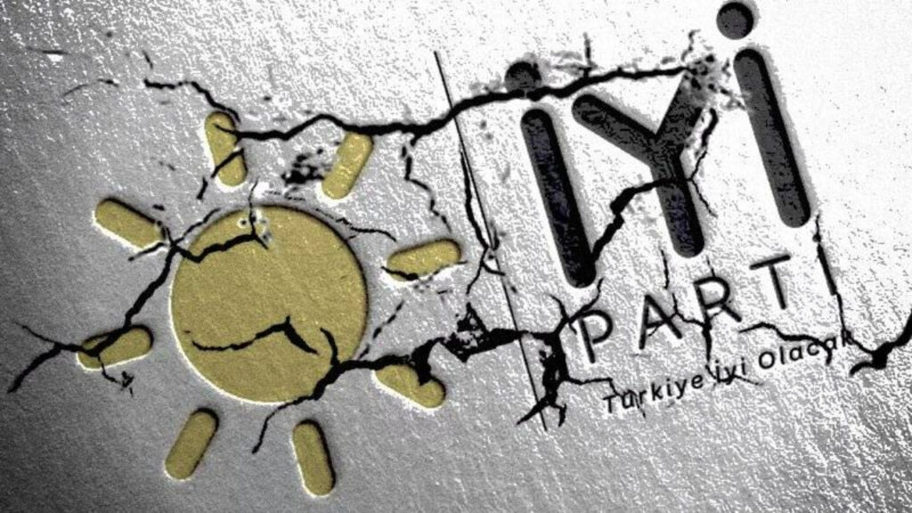 Sular durulmuyor: İYİ Parti'de bir istifa daha!