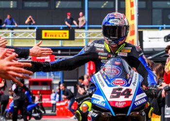 Toprak Razgatlıoğlu'ndan bir zafer daha!