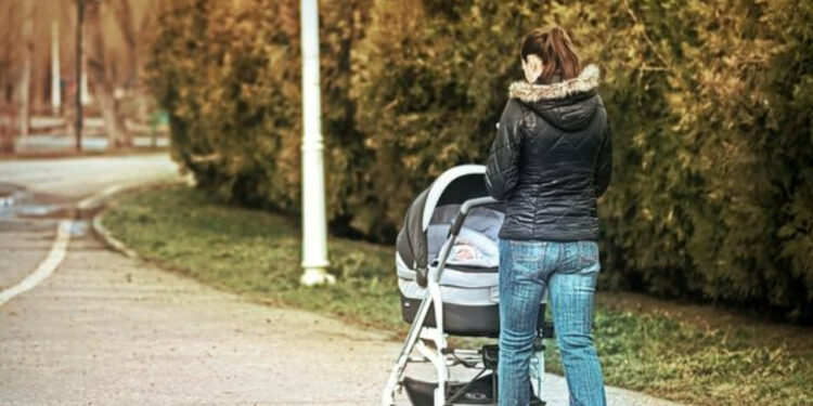 Türkiye'de doğurganlık hızı düştü: AKP'den 'çalıştay' kararı