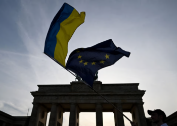 Ukrayna ve Moldova AB üyelik müzakerelerine başlıyor