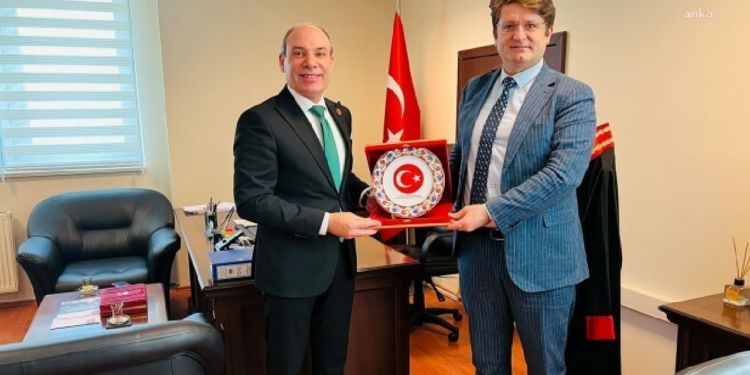 Van'daki mazbata kararını veren hakime terfi