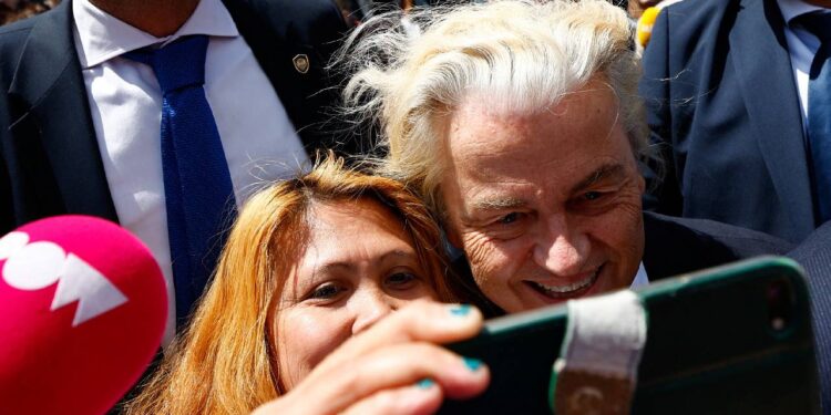 Wilders'in Mossad bağlantılı bakan atama çabası başarısızlığa uğradı