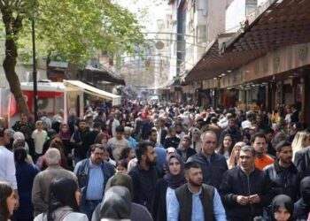 Yaşam çekilmez hale gelmekte, halkımız feveran etmektedir; 20 yılda kentin nüfusunun yarısı Suriyeli olacak!