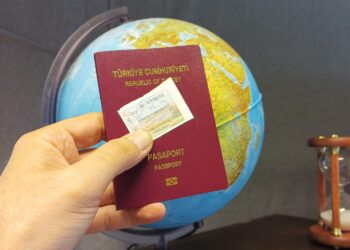 Yeni düzenleme; yurt dışı çıkış harcı 150 TL’den 3 bin TL’ye mi çıkarılacak?