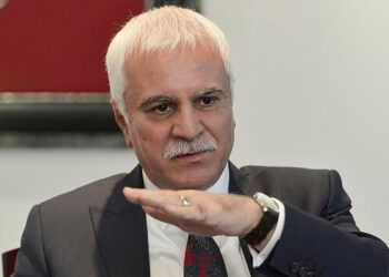 Yeni parti kurma gibi bir niyetim yok, hiçbir partiye girmeyeceğim