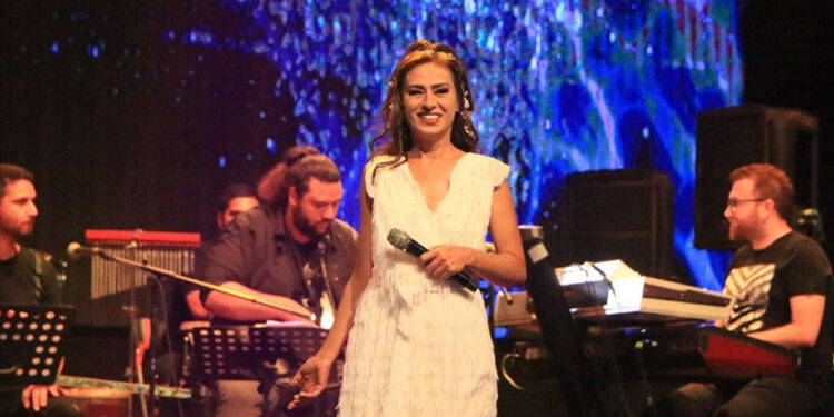 Yıldız Tilbe'nin ilk kez seslendirdiği şarkısı, TikTok'ta gündem oldu