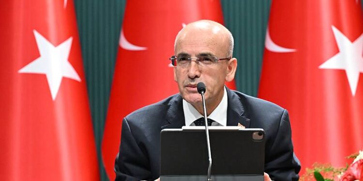 "Yıllıklandırılmış milli gelir 1 trilyon 158 milyar dolara ulaştı