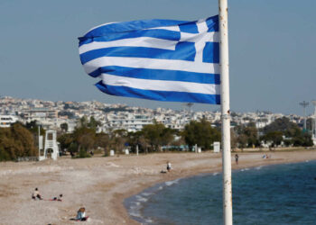 Yunanistan'da sıcaktan ölen turist sayısı altıya yükseldi: 67 yaşındaki Alman, Girit'te ölü bulundu