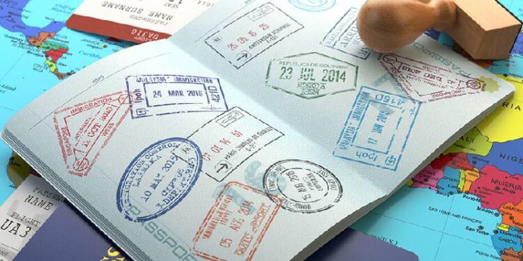 Yurt dışı çıkış harcı nedir ve nereye ödenir?
