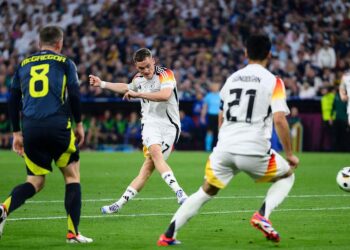 Alper Yıldız yazdı | Almanya açılışta antrenman yaptı…