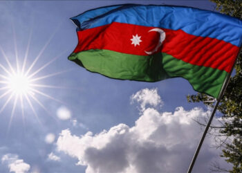 Azerbaycan, erken genel seçime gidiyor